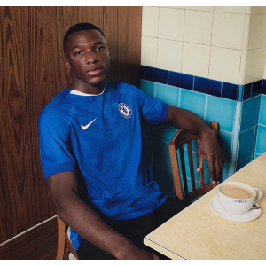 Analisi approfondita della maglia home Nike del Chelsea stagione 25/26