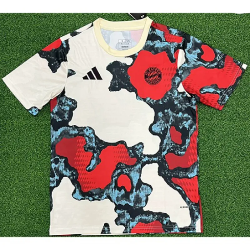 Equipación de entrenamiento previo al partido del Bayern Munich 2024/25 - Blanco y Rojo