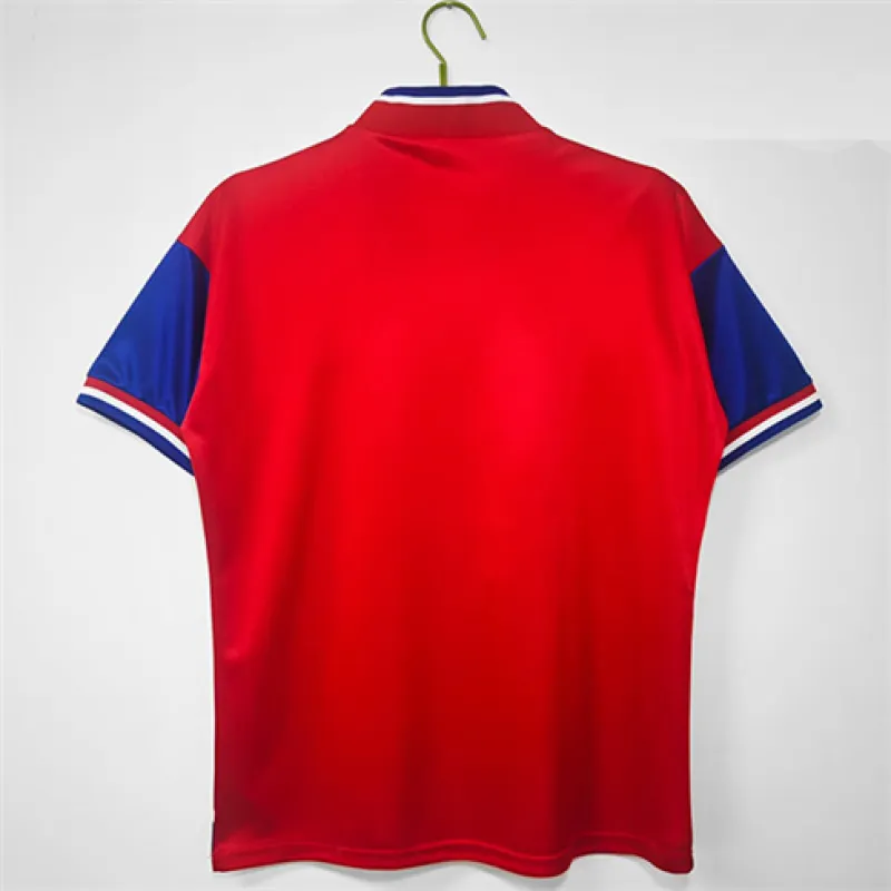 Maillot rétro de domicile du Bayern Munich 1993-95 - Rouge