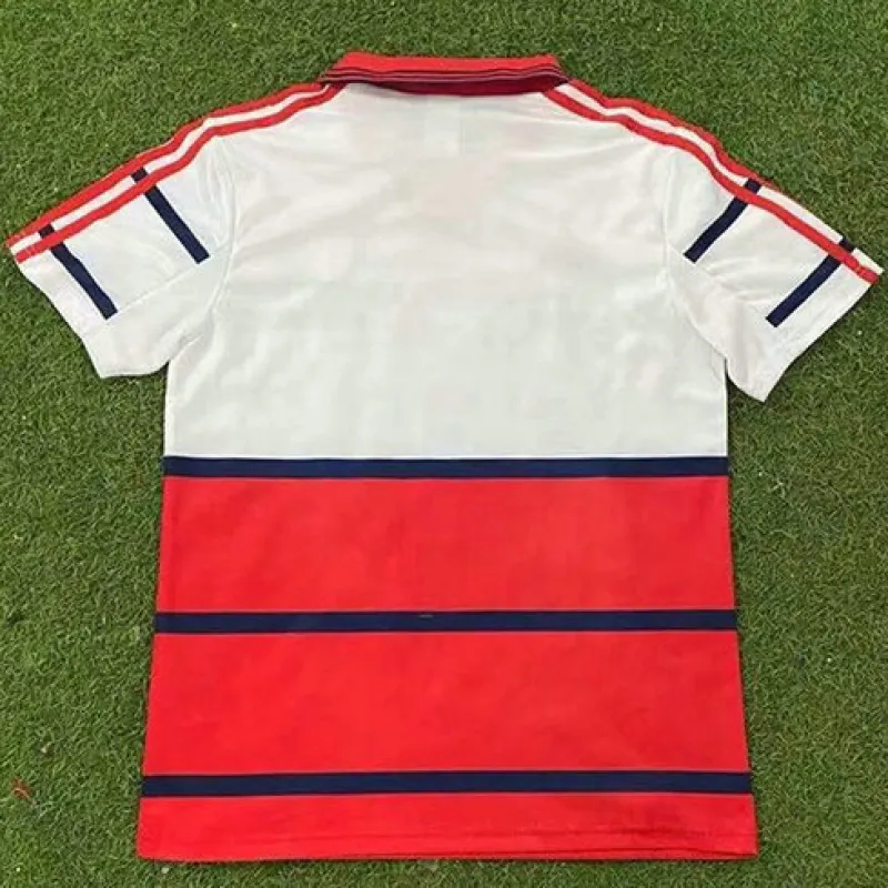 Maglia retro fuori casa della Bayern Munich 1998 - 2000 - Rosso