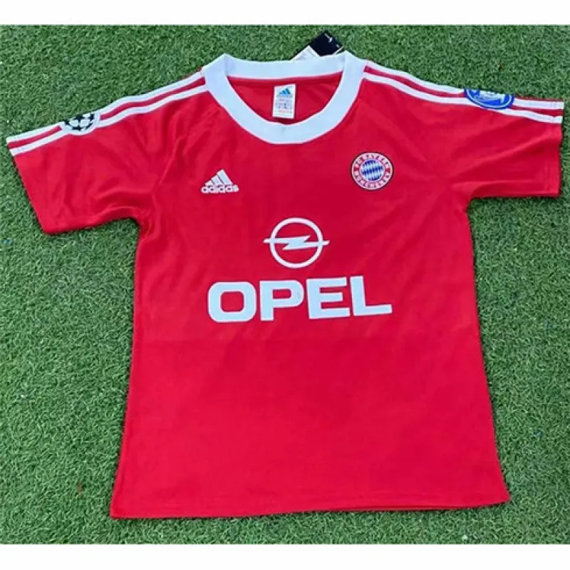 Bayern Munich 2001 UEFA Champions League Retro Kit - Red
