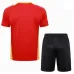 Maglia e shorts da allenamento rossi della Bayern Munich 2024/25