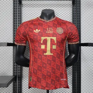 Bayern Monaco Maglia Giocatore Edizione di Anniversario 2025/26 - Rosso