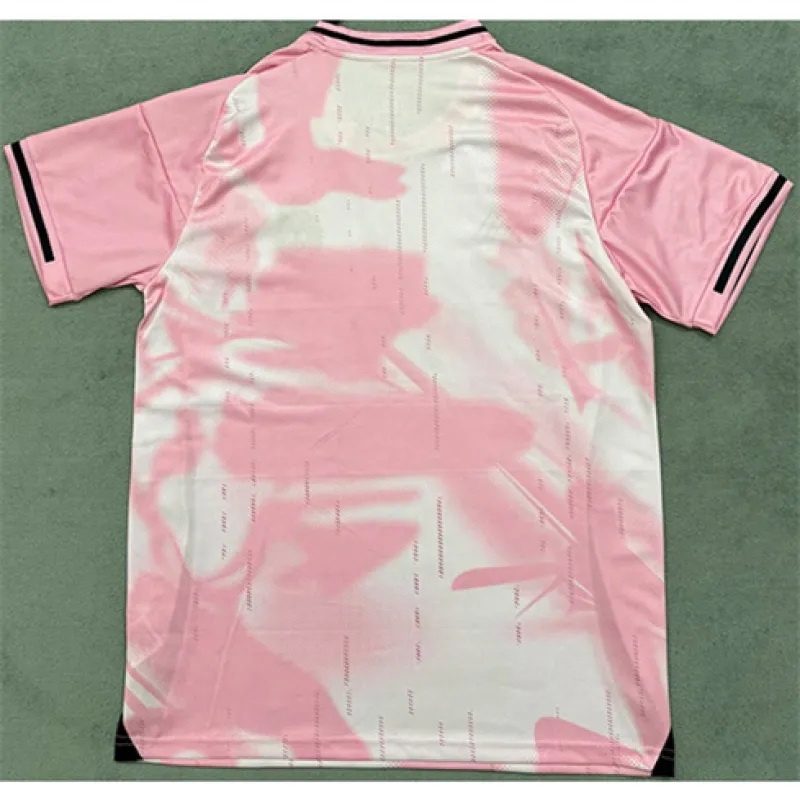 Real Madrid 2024/25 Special Edition Jersey - Pink