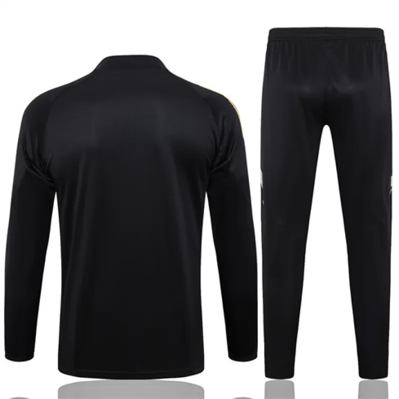 Abbigliamento sportivo del Real Madrid 2024/25 - Nero