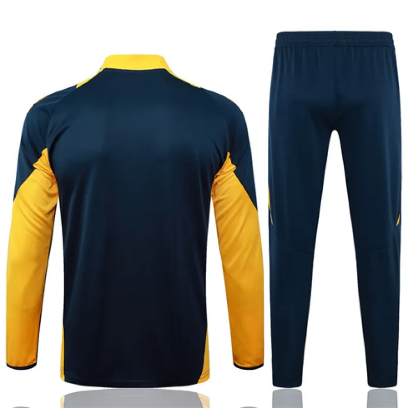Abbigliamento sportivo del Real Madrid 2024/25 - Blu