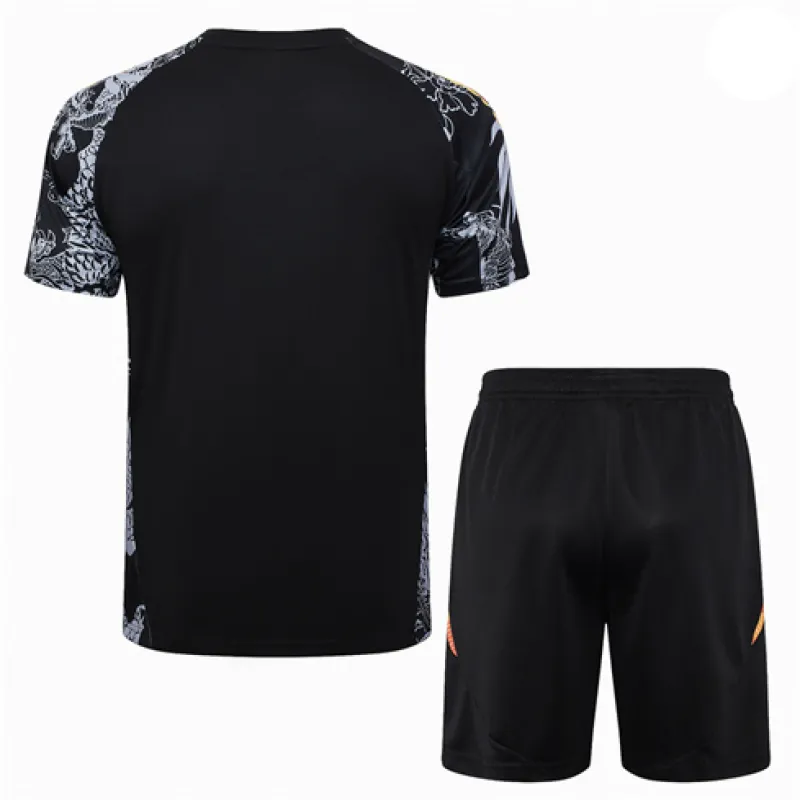 Maillot de formation + shorts pour enfants du Real Madrid 2024/25 - Noir