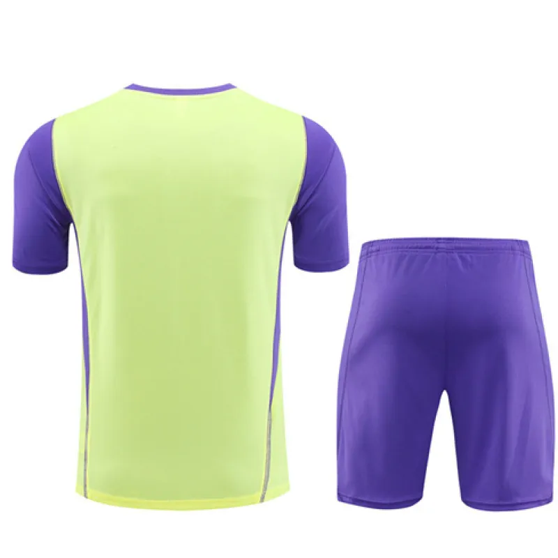 Real Madrid Children's Training Jersey + Shorts 2024/25 - Yellow