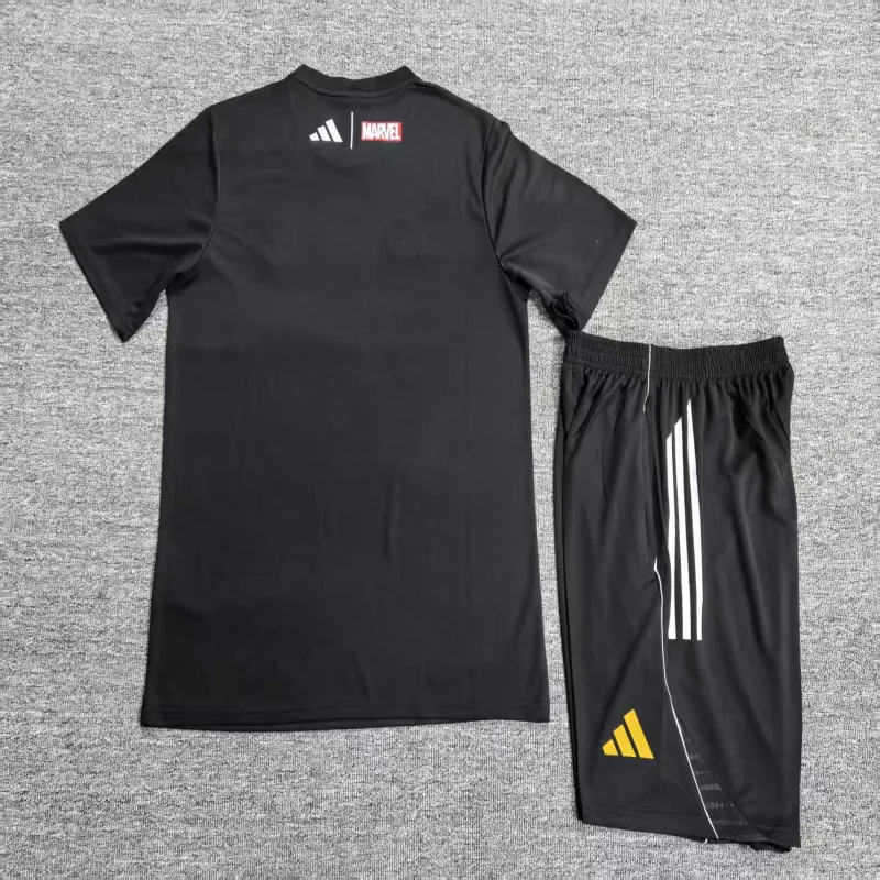 Real Madrid 2025/26 kids Marvel training kit black