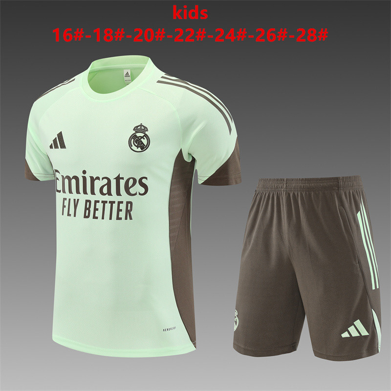 Real Madrid 2025/26 Kids Training Set light green