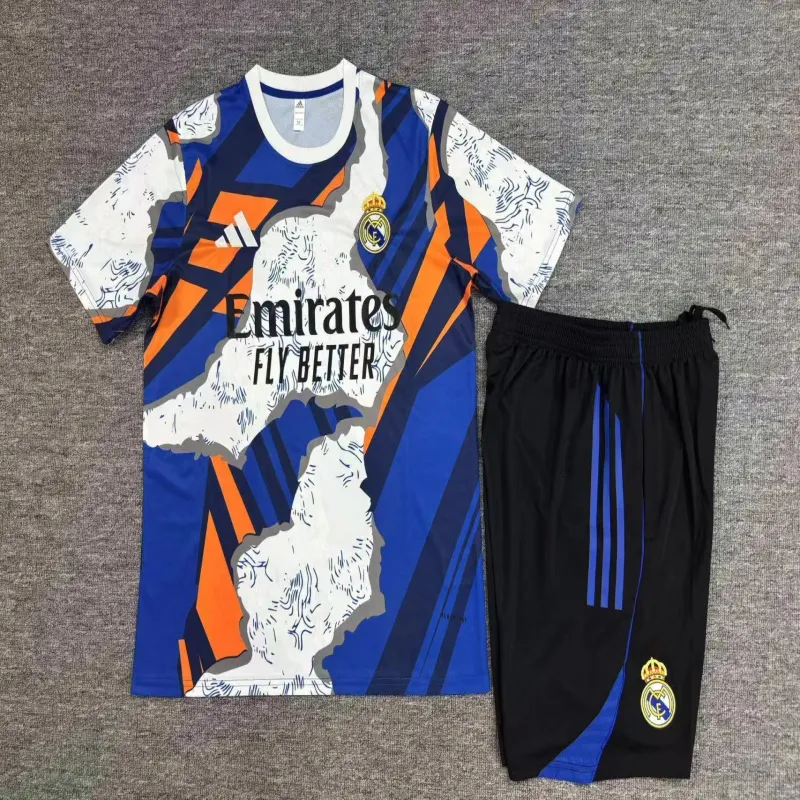 Real Madrid 2025/26 Set Allenamento Bambino bianco blu