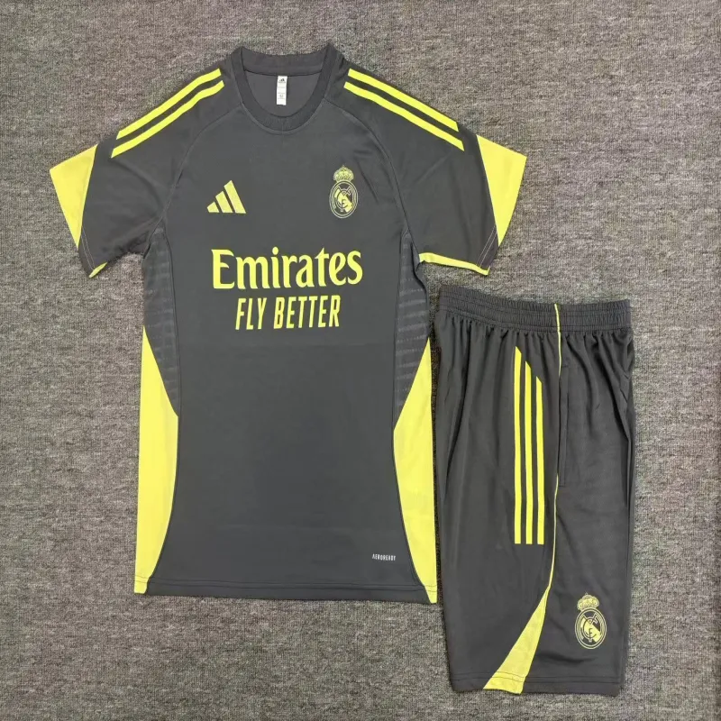 Real Madrid 2025/26 Kids Training Set grey