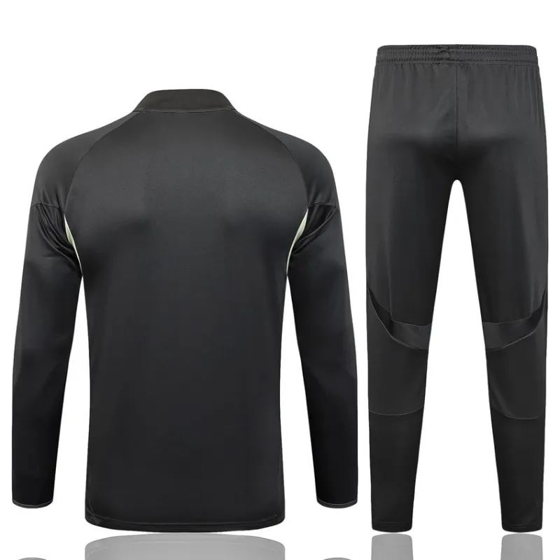 Real Madrid 2025/26 Tracksuit - Black