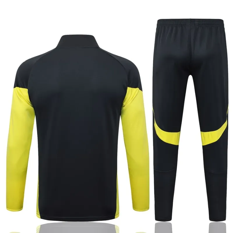 Chaqueta Deportiva Real Madrid 2025/26 - Negro/Amarillo