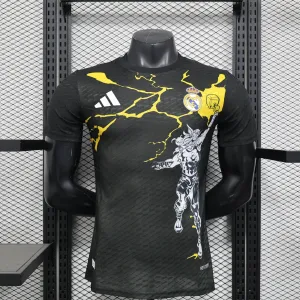 Real Madrid Maglia Giocatore Edizione Marvel 2025/26 - Nero