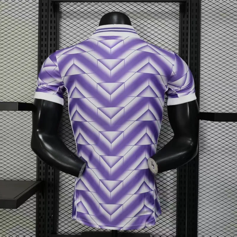 Real Madrid Maglia Giocatore Edizione Speciale 2025/26 - Viola