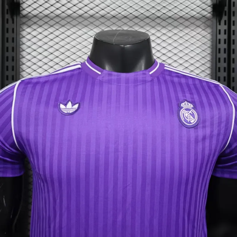 Real Madrid Maillot de Joueur Édition Décontractée 2025/26 - Violet