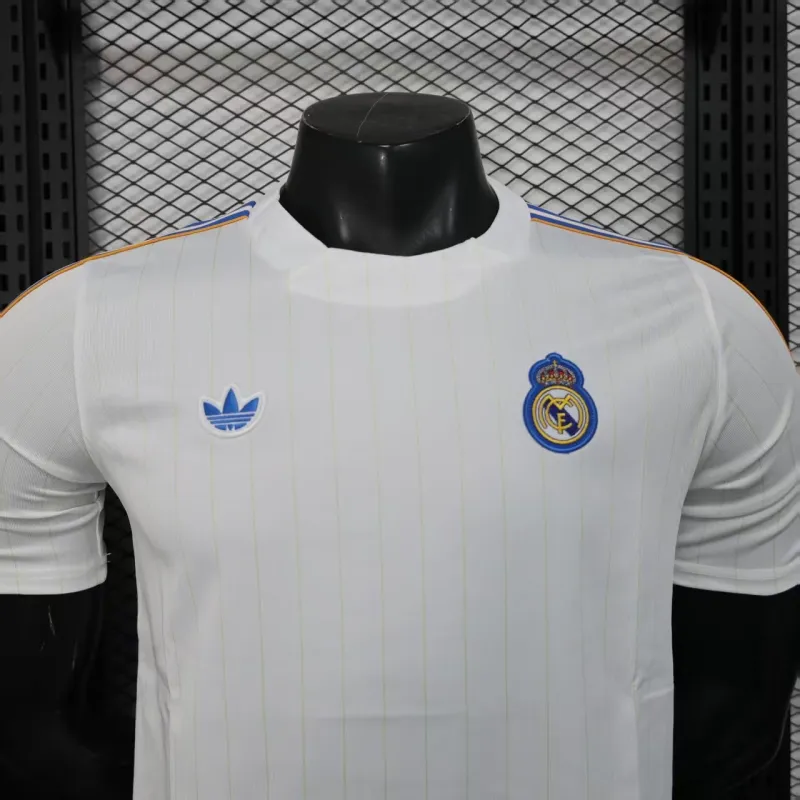 Real Madrid Spieler-Trikot Freizeitedition 2025/26 - Weiß