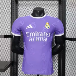 Real Madrid Maillot de Joueur Édition Spéciale 2025/26 - Violet