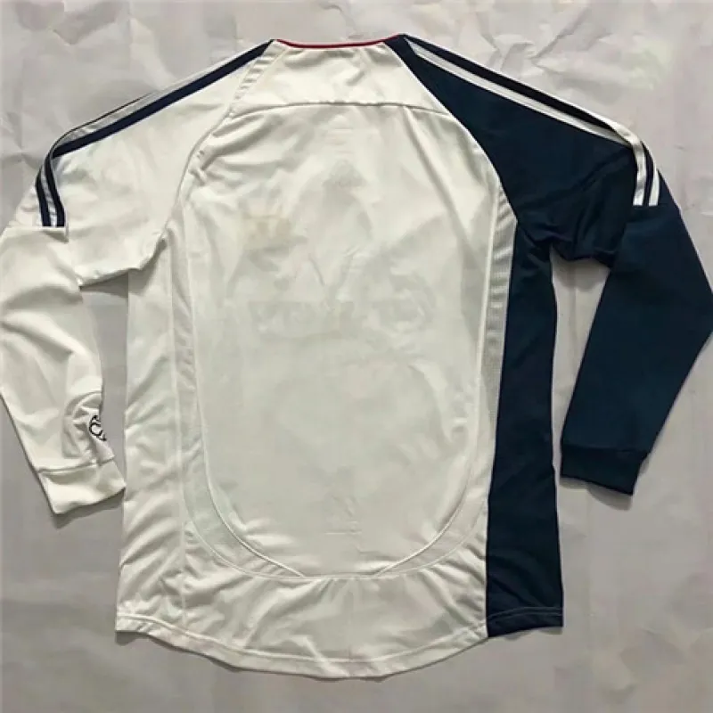 Maillot d'extérieur rétro de Liverpool 2006/07 - Blanc