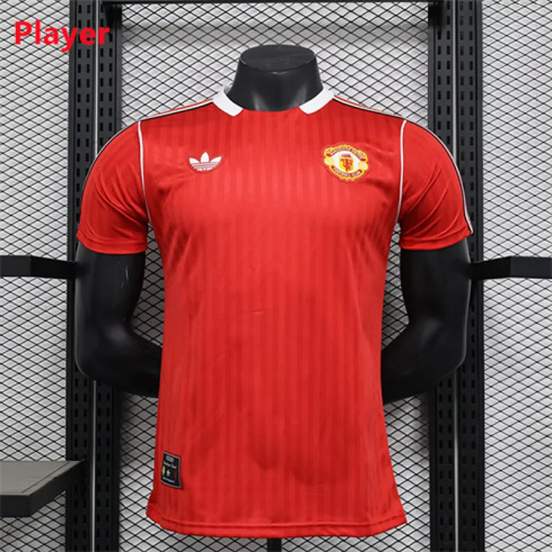 Maillot d'entraînement des joueurs de Manchester United 2024/25 - Noir/Rouge