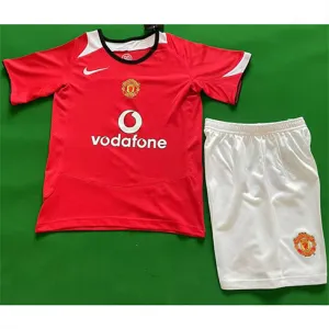 Manchester United Kids' 2005/06 Home Retro Jersey + Shorts - Red