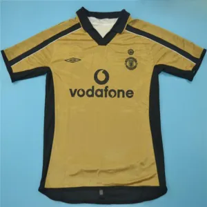 Manchester United 2001/02 Third Retro Jersey - Gold