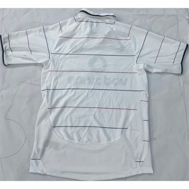 Maillot rétro d'extérieur de Manchester United 2004-06 - Blanc