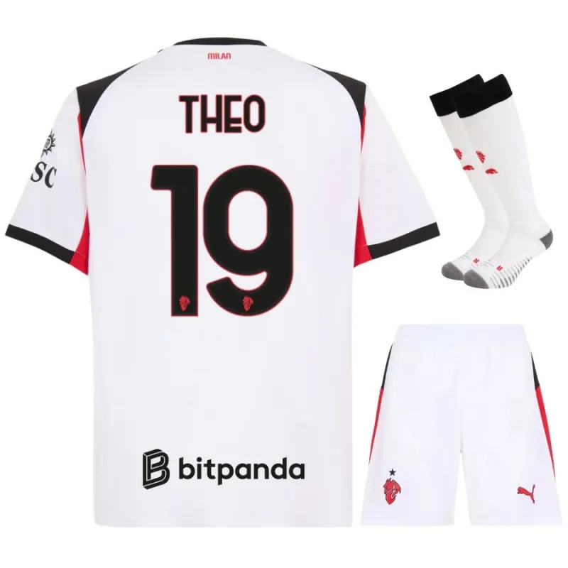 Set di maglia bambini in trasferta di Theo dell'AC Milan 2025/26 - Bianco