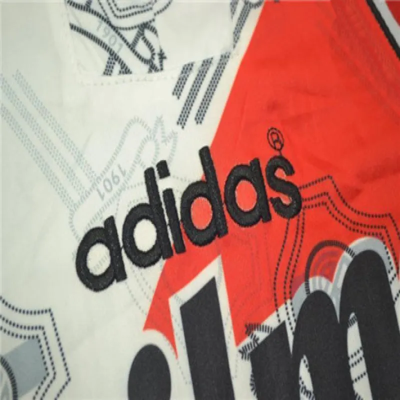 Maglia retro di casa di River Plate 1996 - Bianca