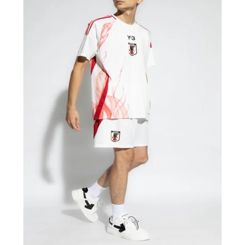 The away shorts of the Japanese national team in 2024/25
