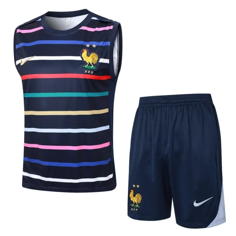 Le gilet et les shorts de l'équipe de France pour la saison 2024/25 - motif bleu.