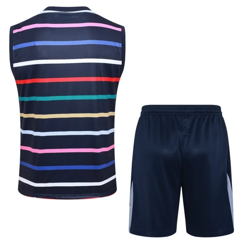 Le gilet et les shorts de l'équipe de France pour la saison 2024/25 - motif bleu.
