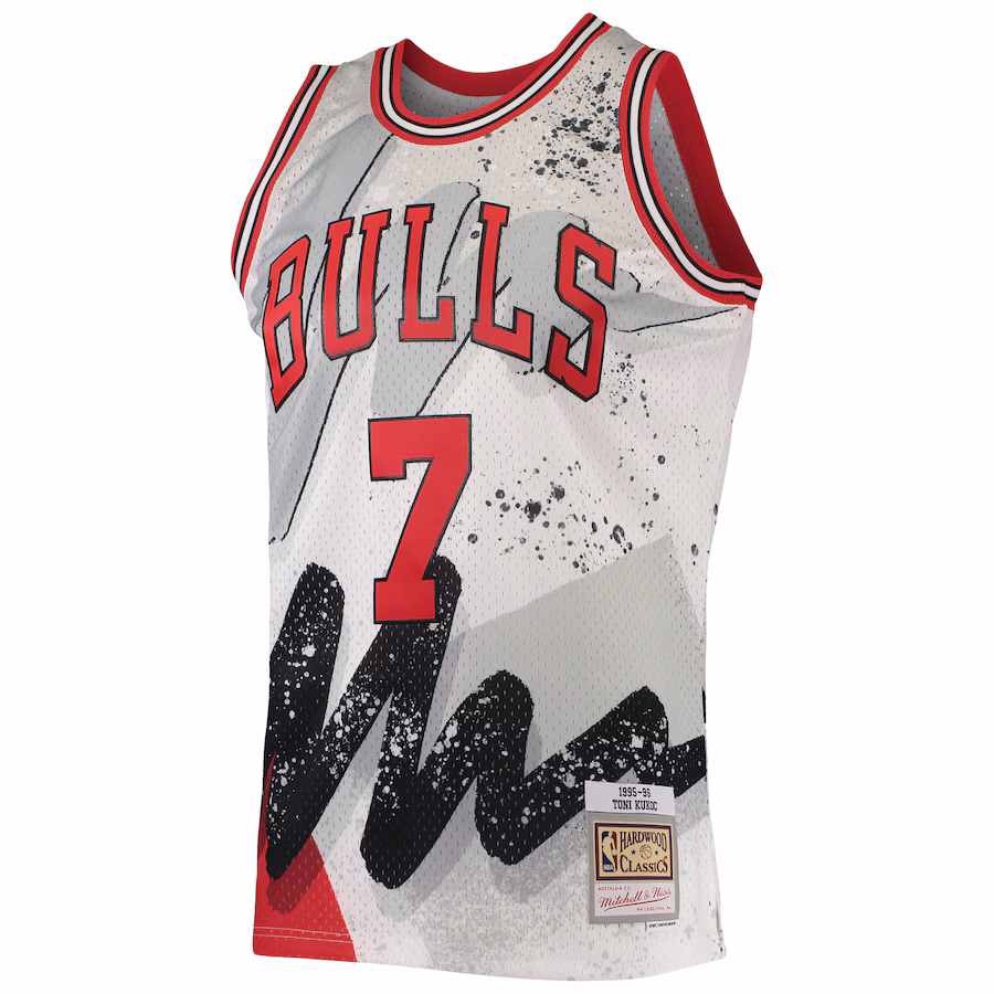 Toni Kukoč Chicago Bulls Mitchell & Ness Hardwood Classics 1995/96 Hyper Hoops Swingman Jersey - White